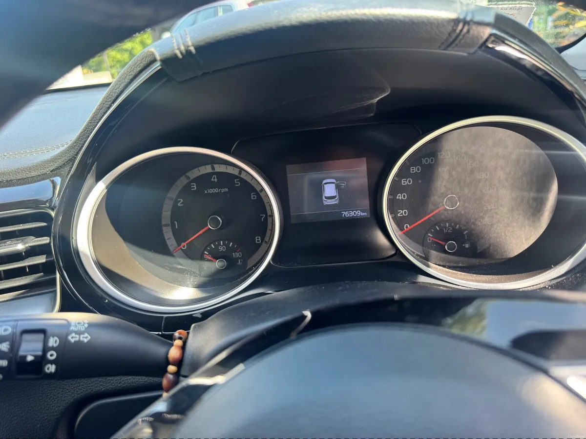 Kia Ceed 2019 - Image 2