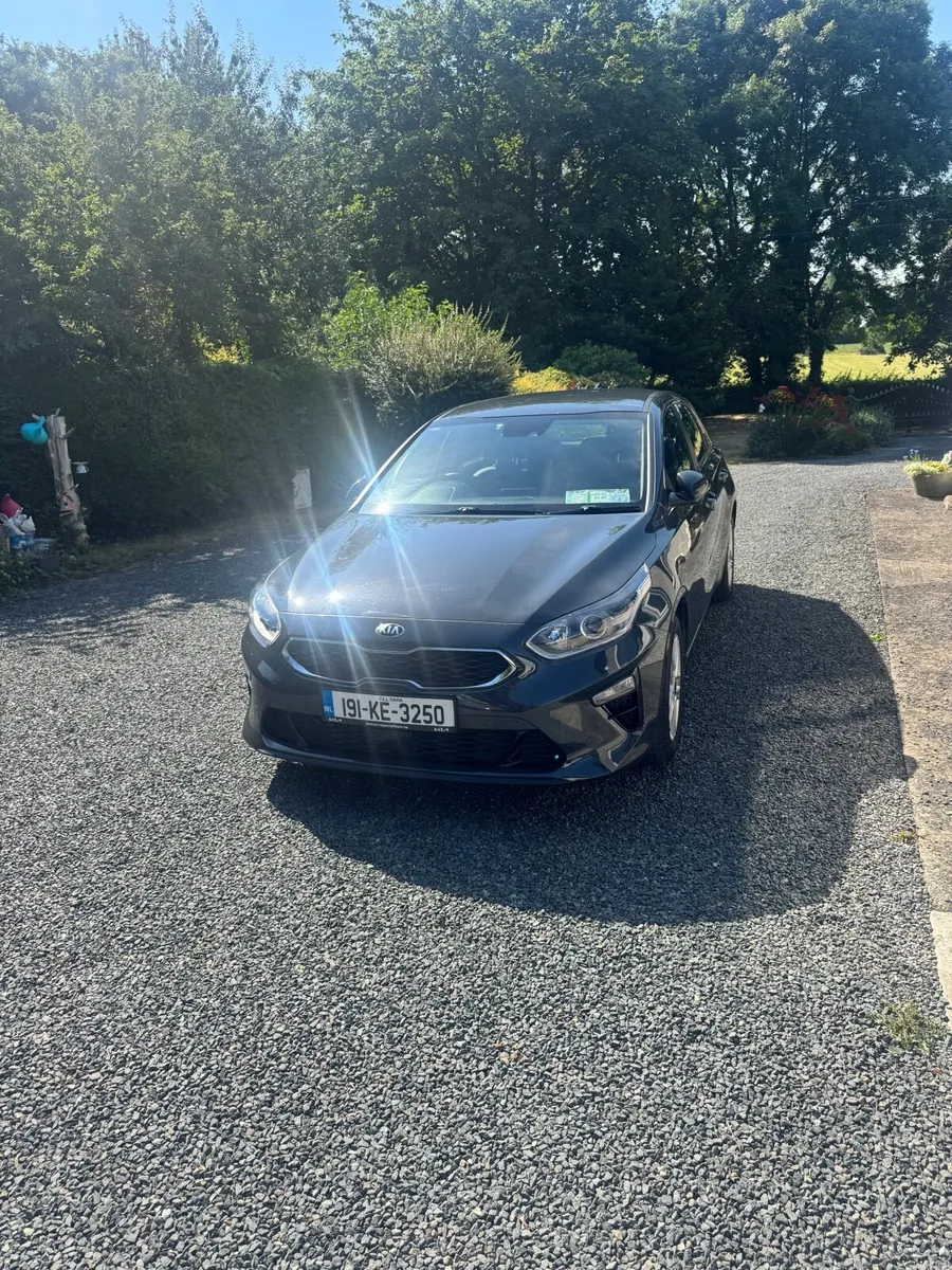 Kia Ceed 2019 - Image 1