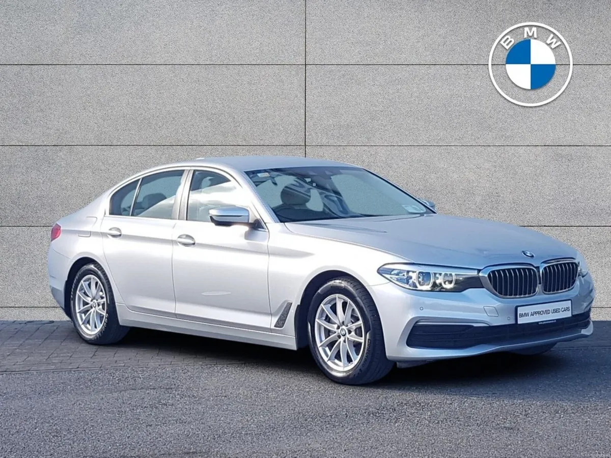 BMW 5-Series 520d SE Saloon - Image 1