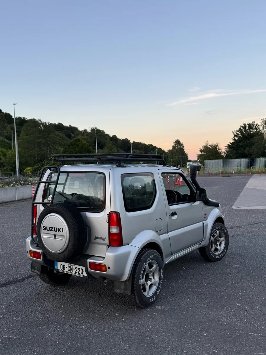 Suzuki Jimny Gen 3 - Image 2