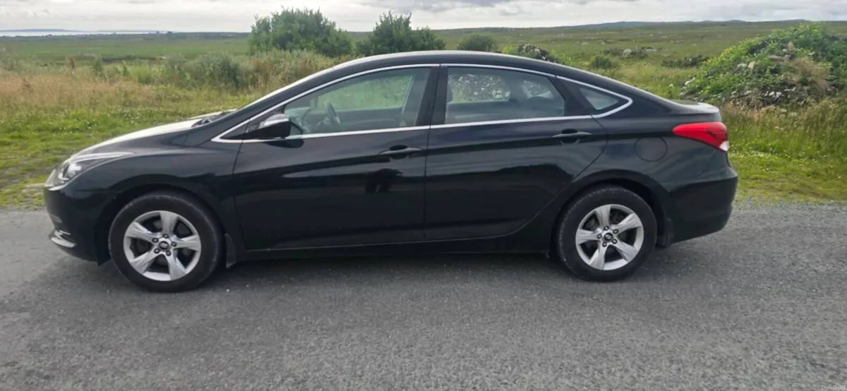 Hyundai I40 2017  fresh Nct and low mileage - Image 3