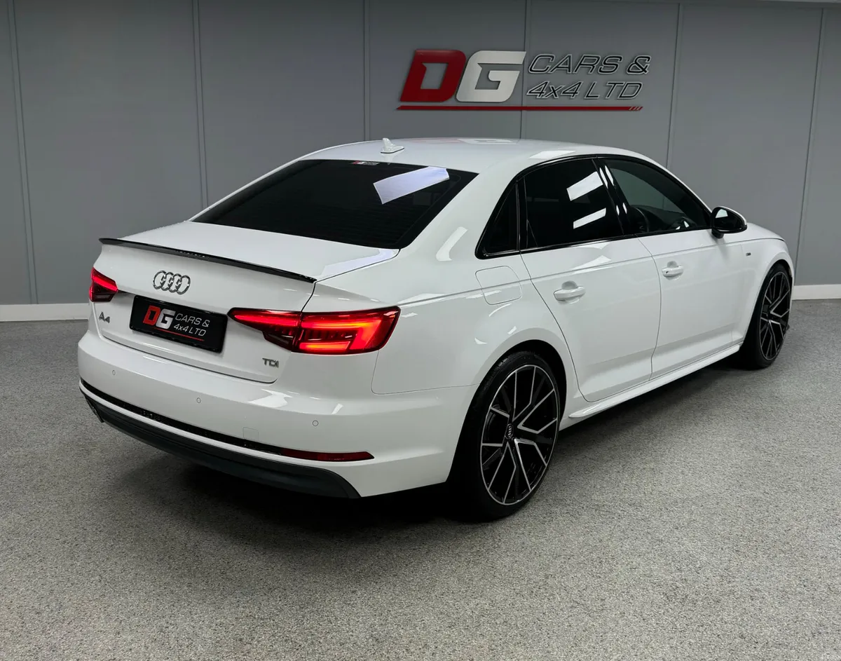 2016 Audi A4 2.0 TDI 190 S Line Manual - Image 4