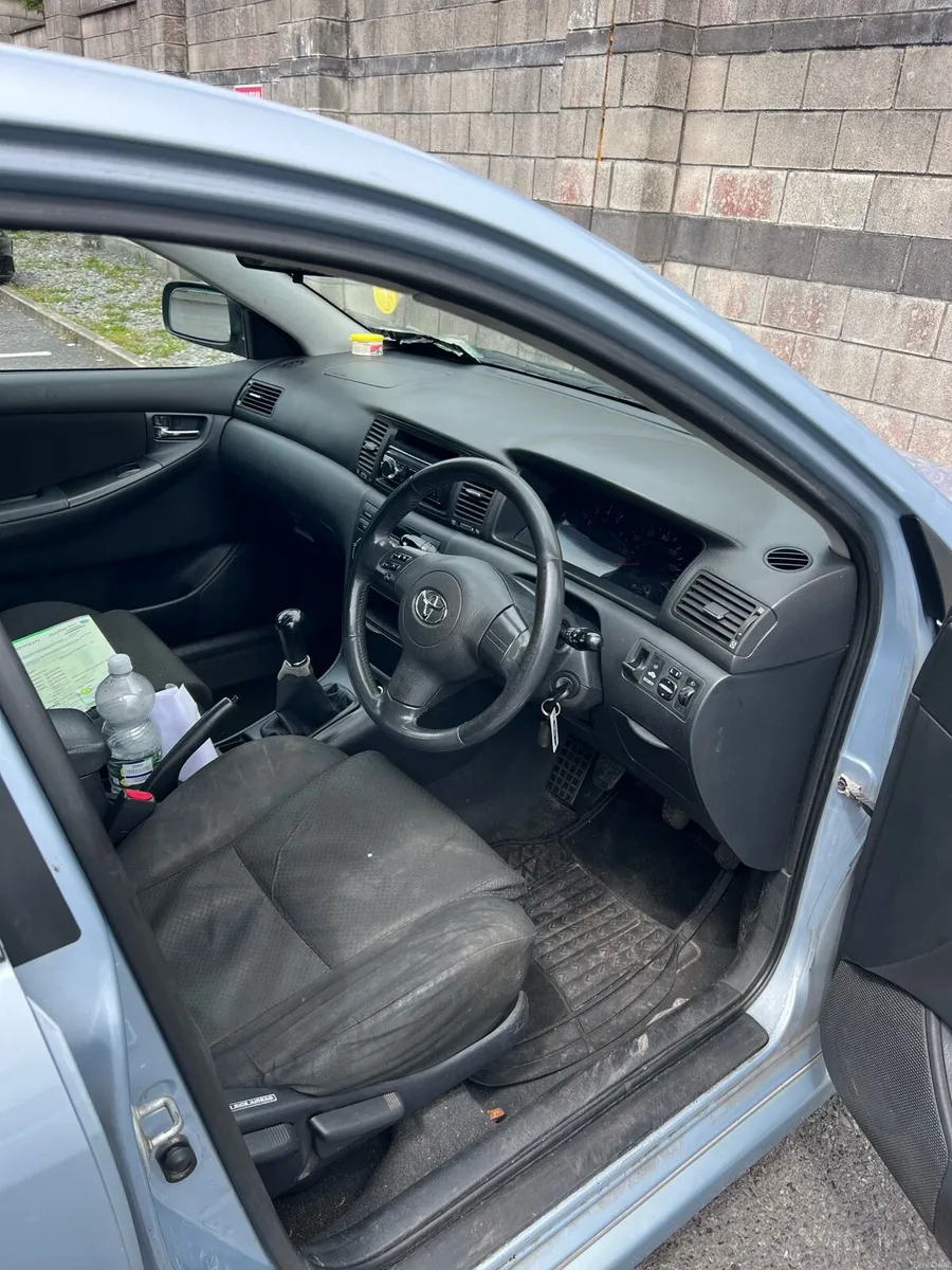 Car - Image 5