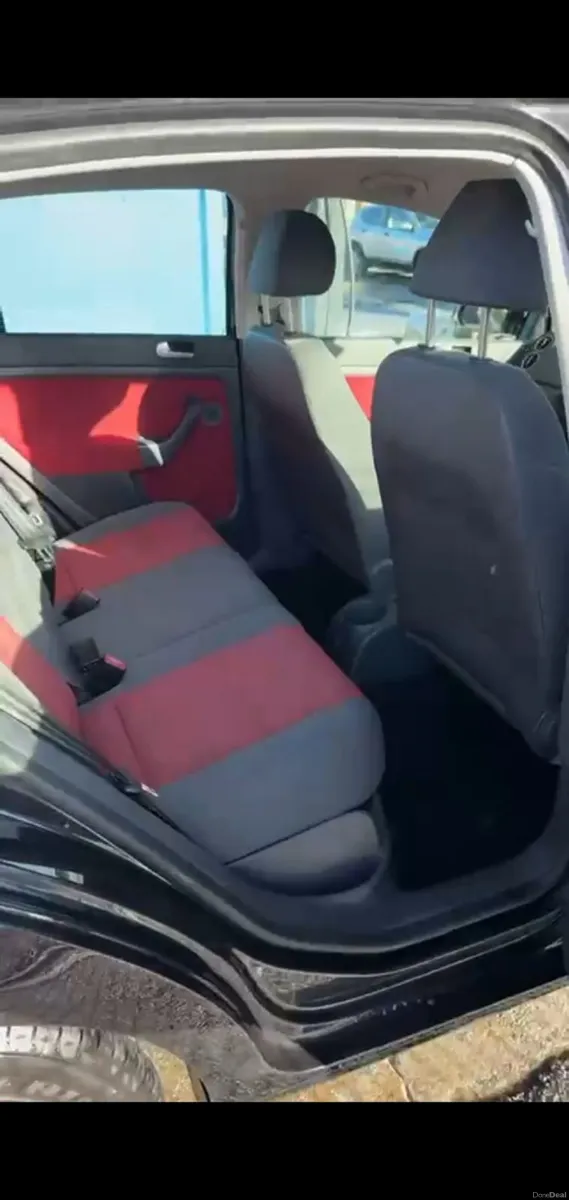 Volkswagen Golf Plus - Image 3