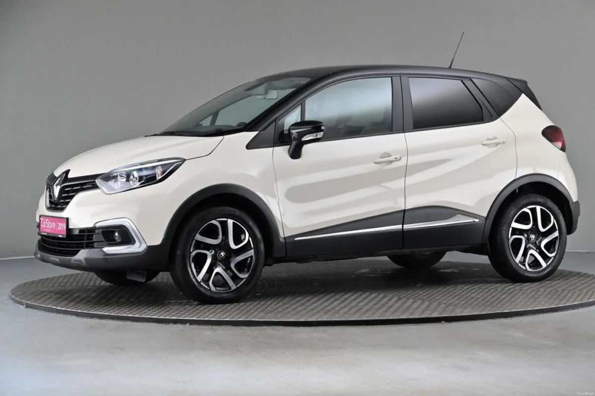 Renault Captur 1.0 TCE ICONIC 5SPD **SAT NAV **BI- - Image 4