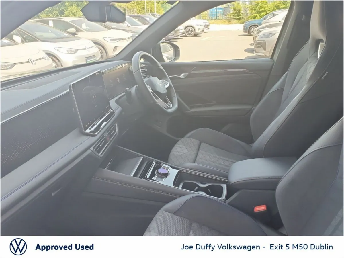 Volkswagen Tiguan R-LINE 1.5 TSI PHEV 201HP AUTO - Image 4