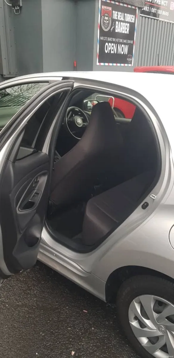 Toyota yaris 2020/2nd half of the yr (Automatic) - Image 4