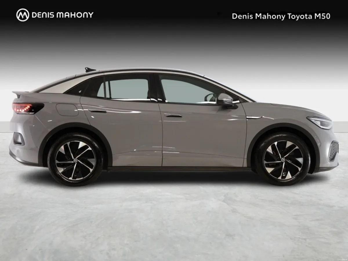 Volkswagen ID.5 Style Auto - Image 3