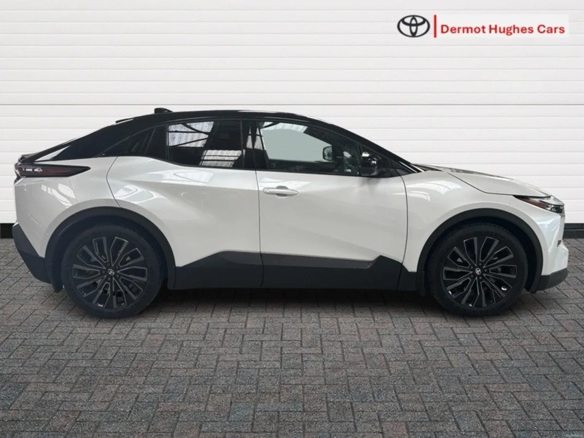 Toyota C-HR C-HR+ Premier - Image 3