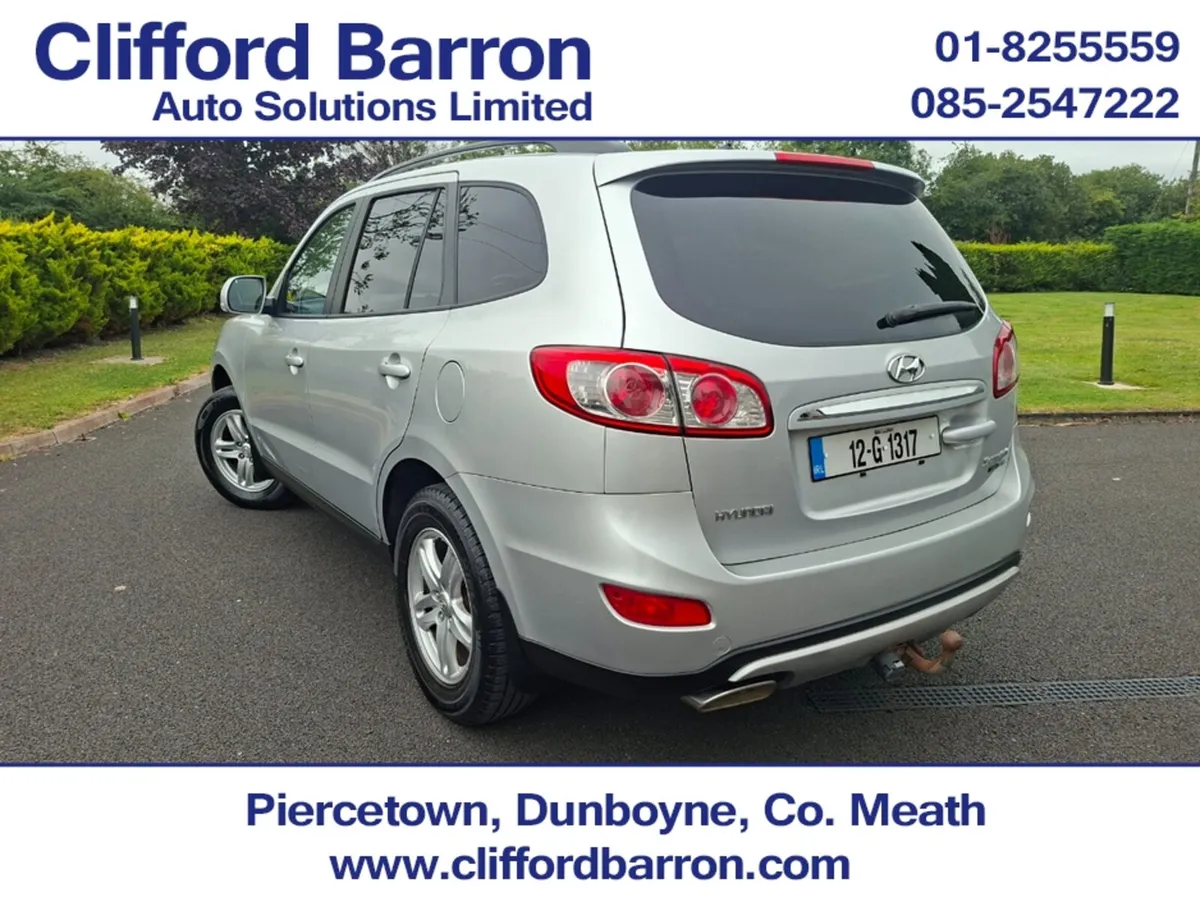 Hyundai Santa Fe 4WD 4DR - Image 6