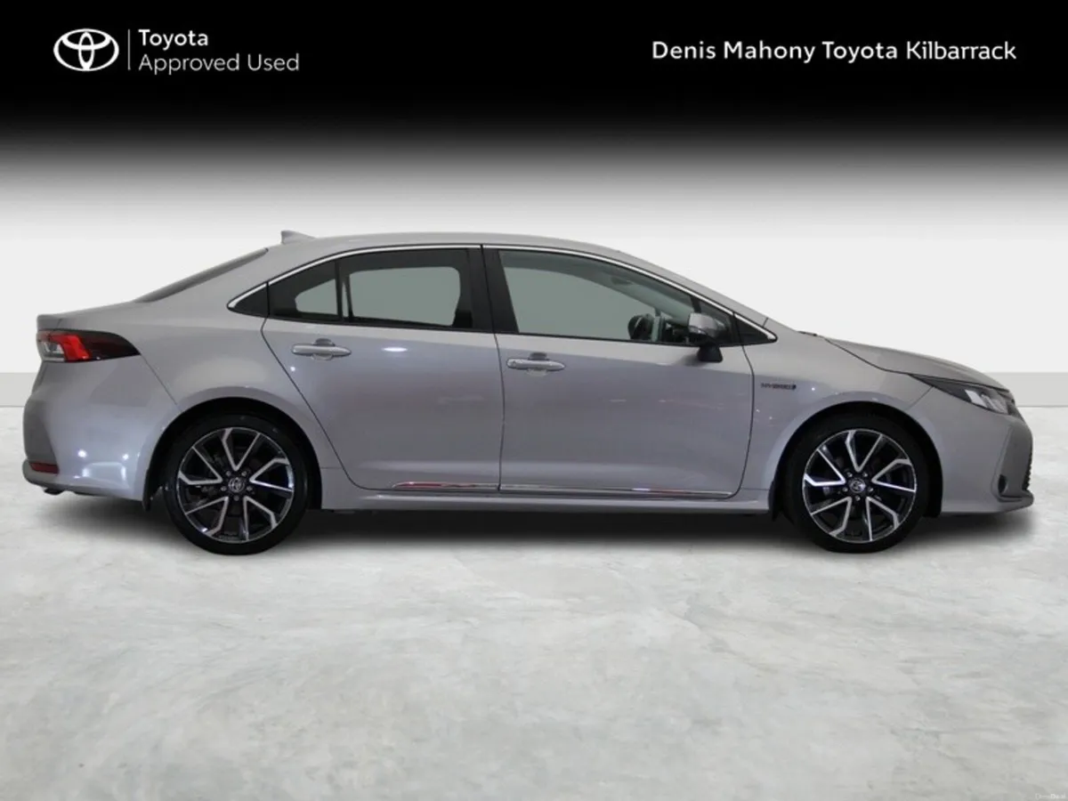 Toyota Corolla SOL SALOON - Image 3