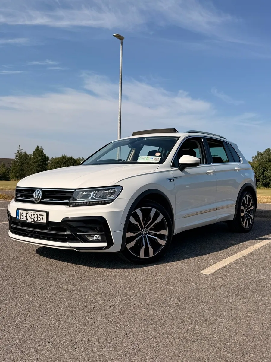 VW TIGUAN 1.5 PETROL *VERY LOW MILEAGE* - Image 3