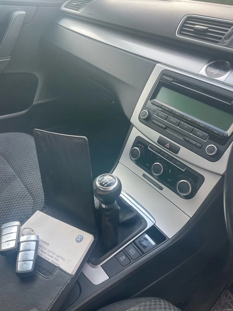VW Passat 2.0 Tdi - Image 4