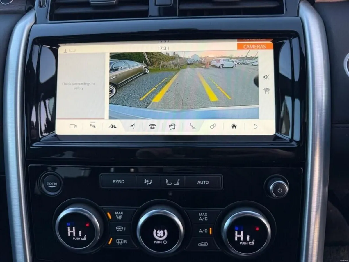 2019 Mdl Land Rover Discovery 3.0 TDV6 HSE AUTO NI - Image 4