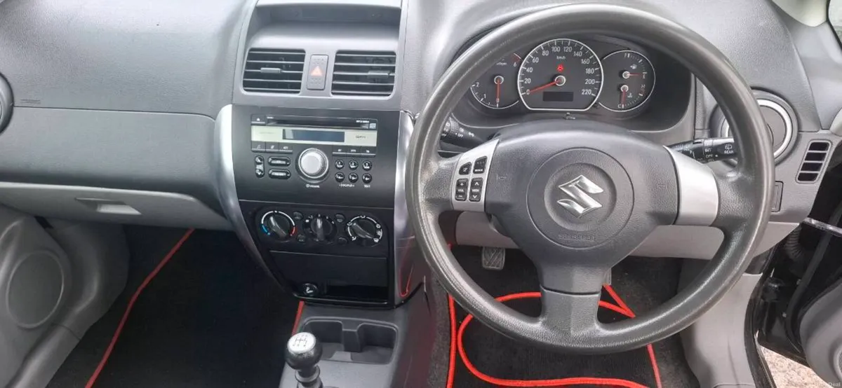 2010 Suzuki SX4,5DR GLX 1.6D - Image 2