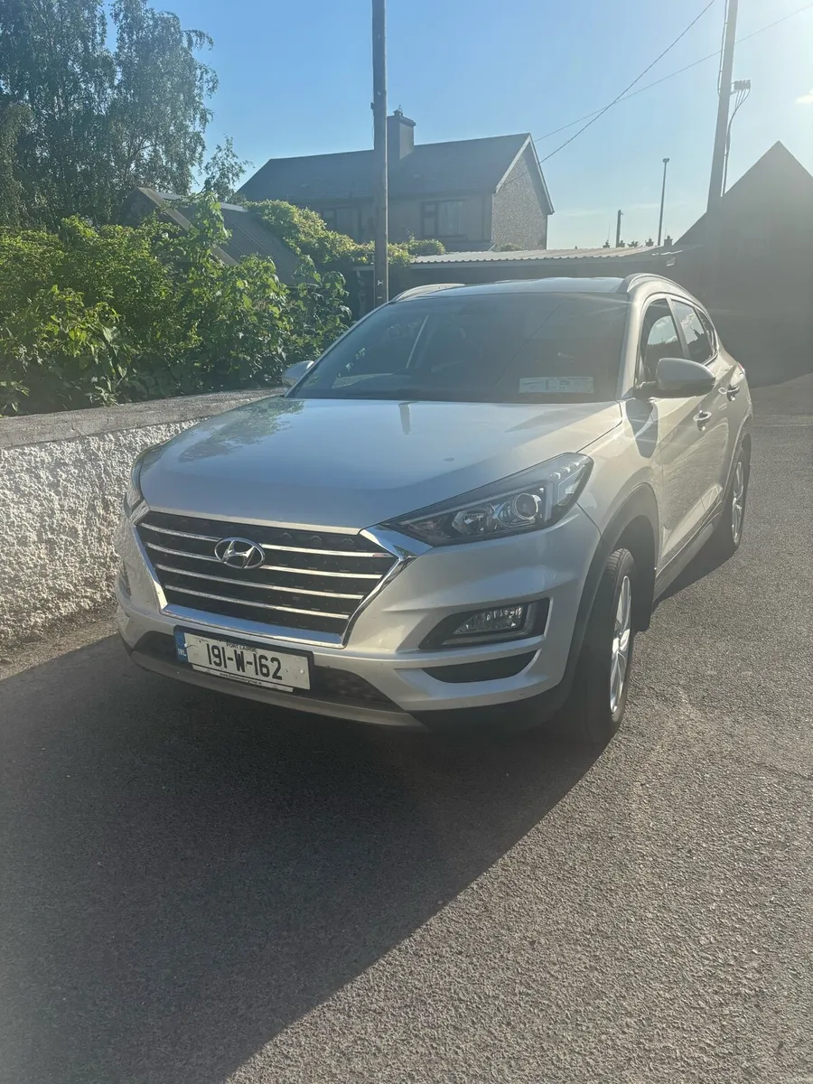 2019 Hyundai Tuscon - Image 1