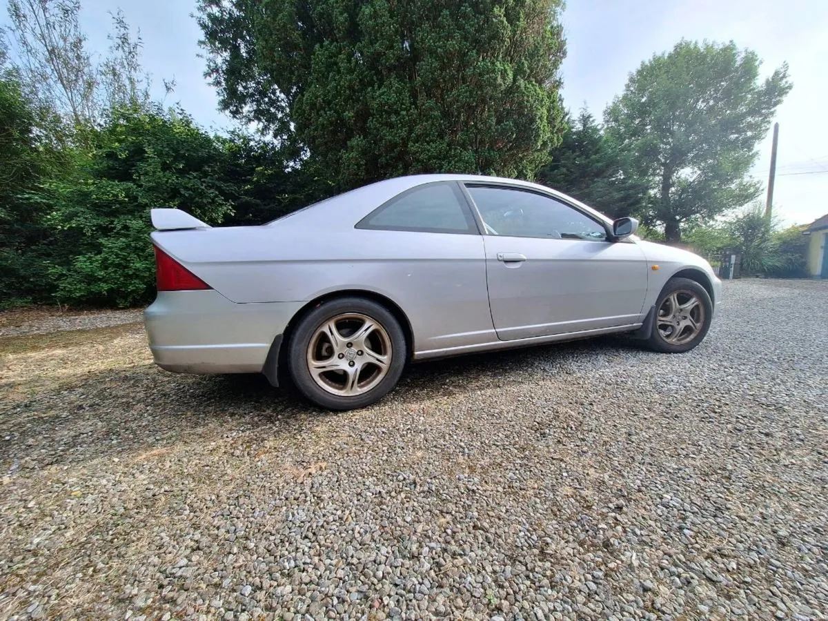 2002 Honda Civic 1.7 vtec em2 coupe - Image 1