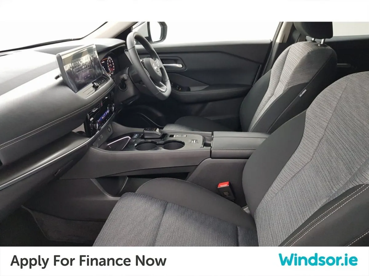 Nissan X-Trail ePOWER X-TRAIL SV PREMIUM 5 Seater - Image 4