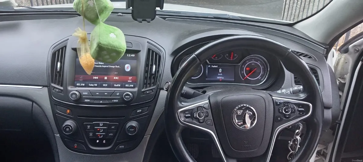 Vauxhall Insignia 2015 - Image 4