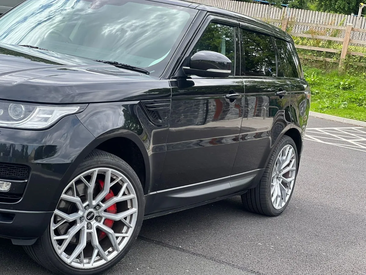 Range Rover sport - Image 2