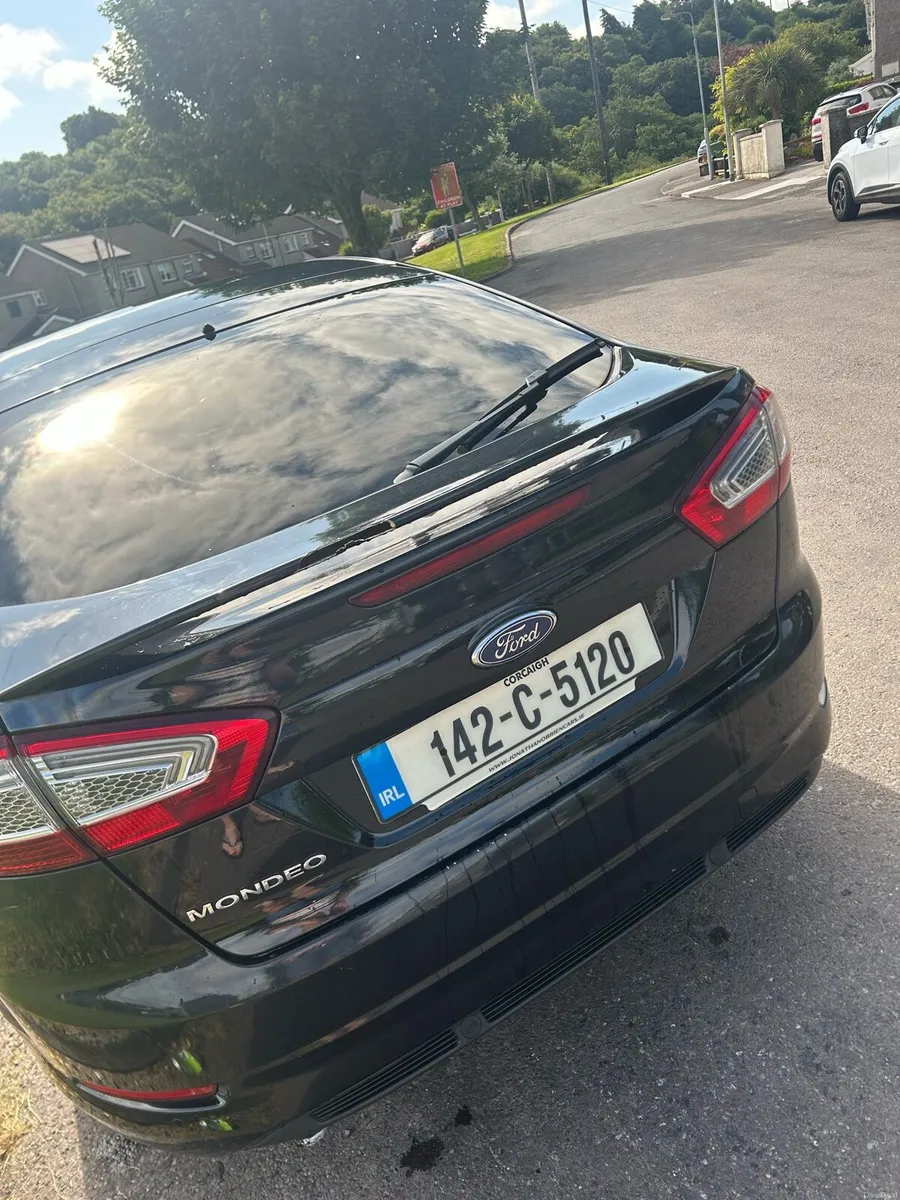Car - Image 3