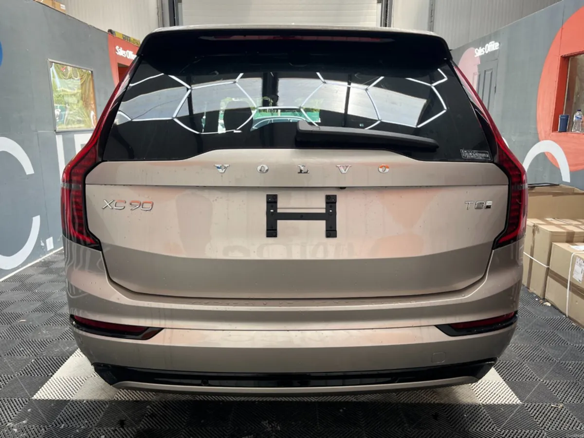 Volvo XC90 2025 VOLVO XC90 ULTRA T8 PLUG-IN 2.0 AU - Image 3