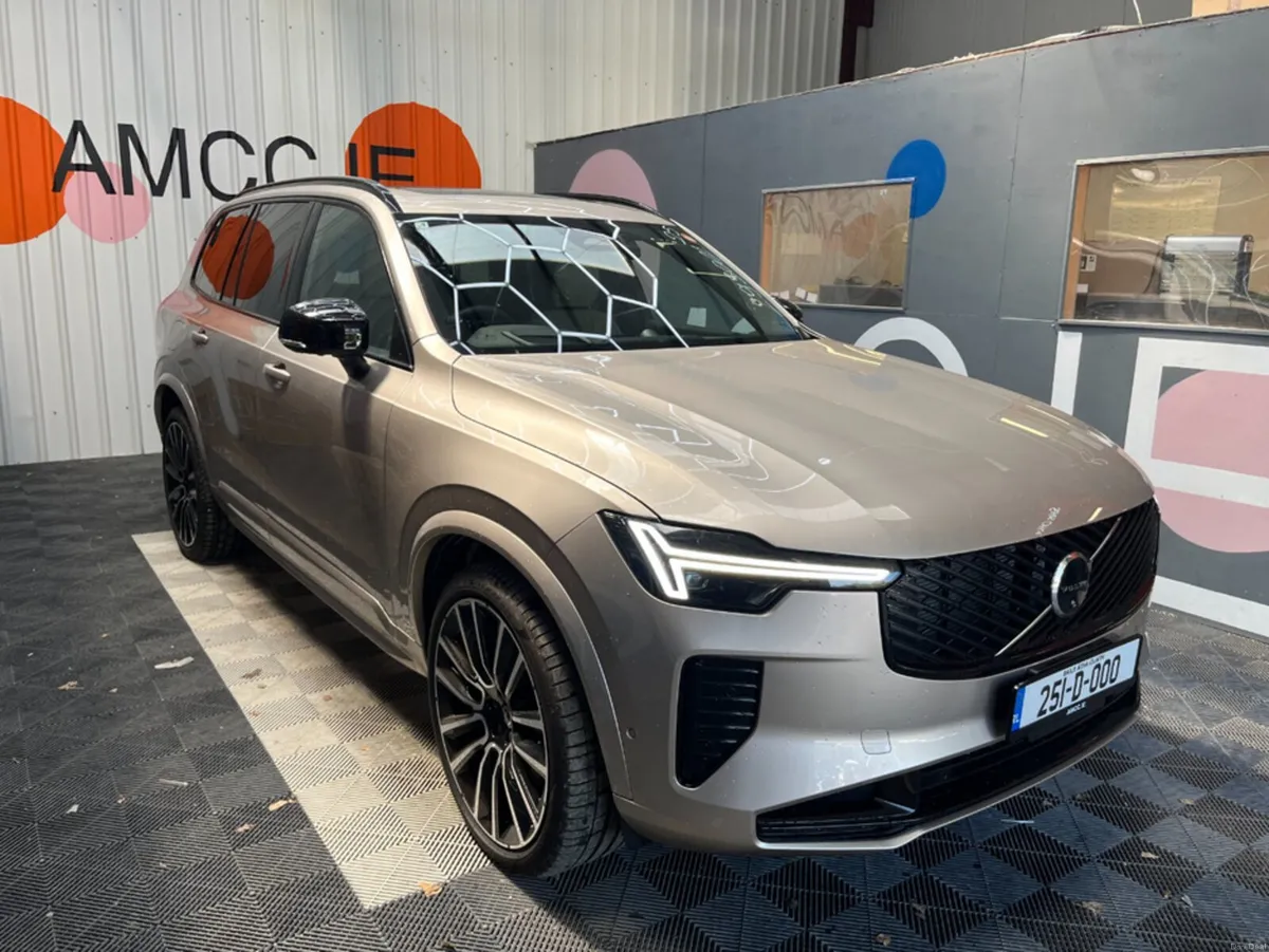 Volvo XC90 2025 VOLVO XC90 ULTRA T8 PLUG-IN 2.0 AU - Image 1