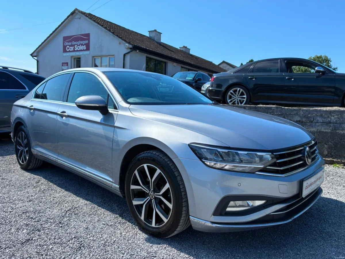 Volkswagen Passat ELEGANCE 2.0 TDI 150 BHP AUTO - Image 1
