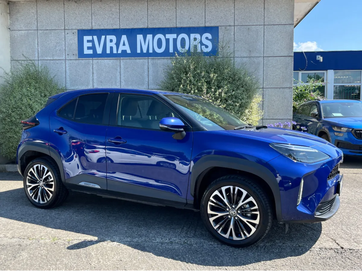 Toyota Yaris Cross Z HYBRID AUTOMATIC 1.5 PETROL / - Image 4