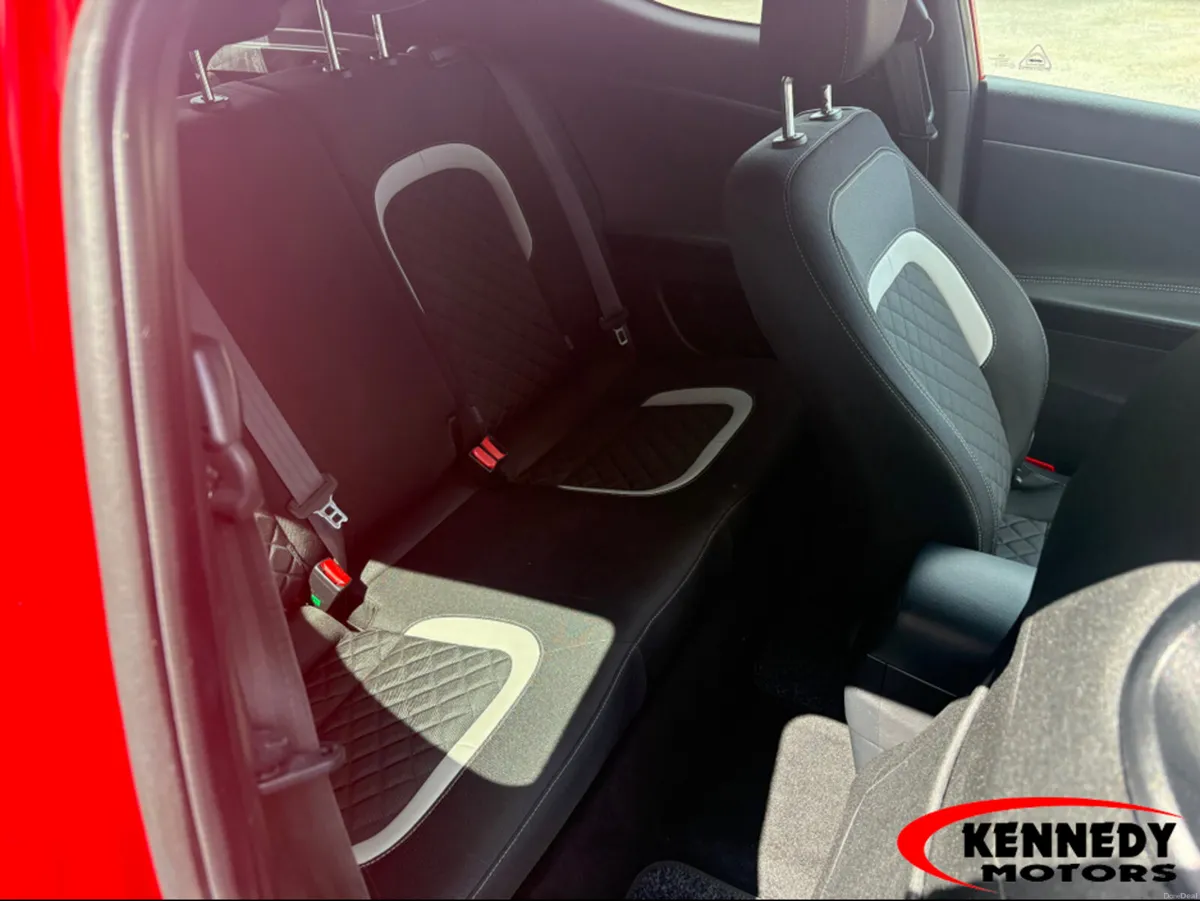 Kia ProCeed CEE'D 1.6 GT LINE 3DR - Image 1