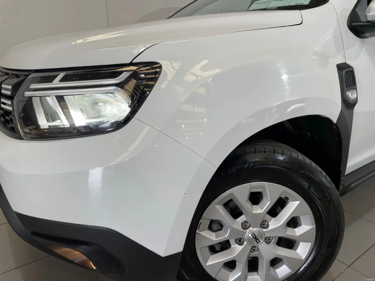 Dacia Duster EXPRESSION 4WD BLUE DCI 115 - Image 4