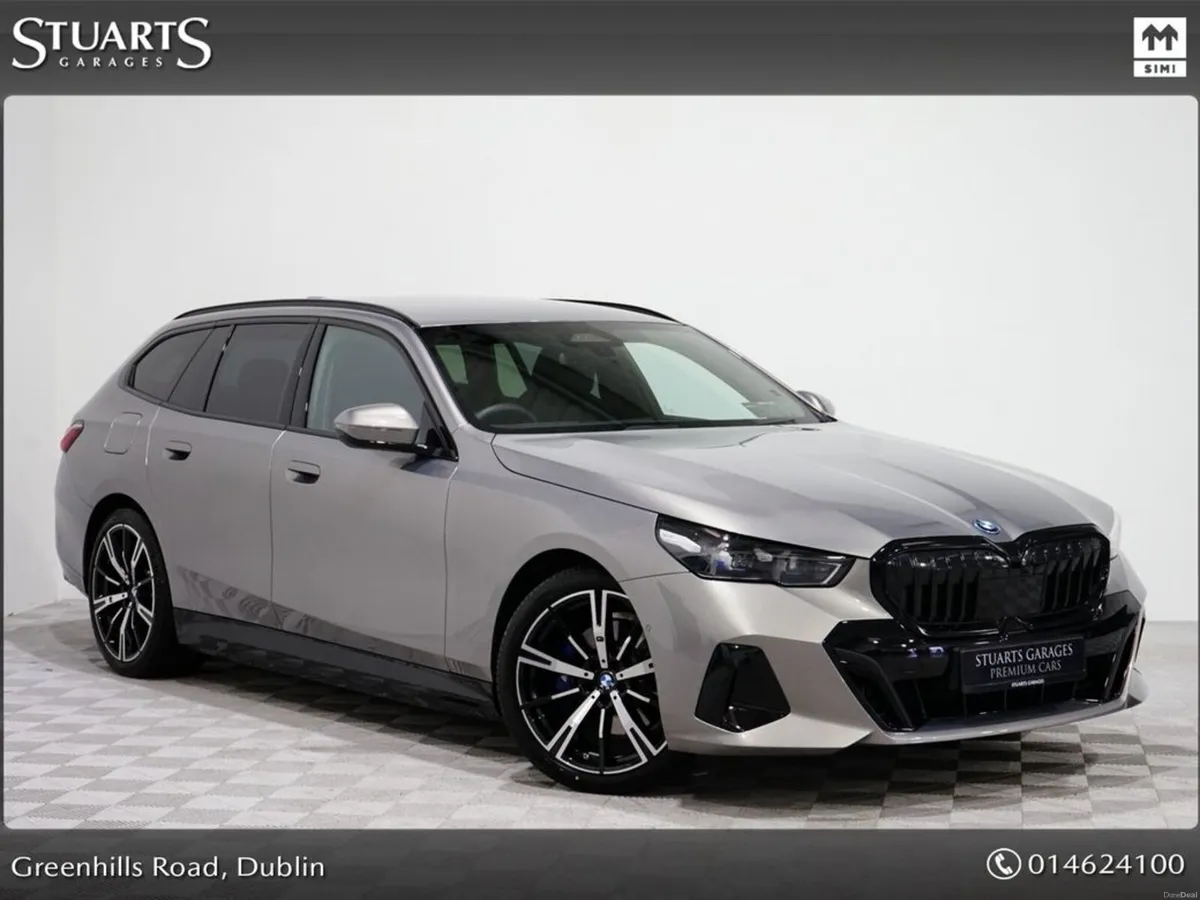 BMW 5-Series 530E TOURING M-SPORT: COMFORT PACK, T - Image 1