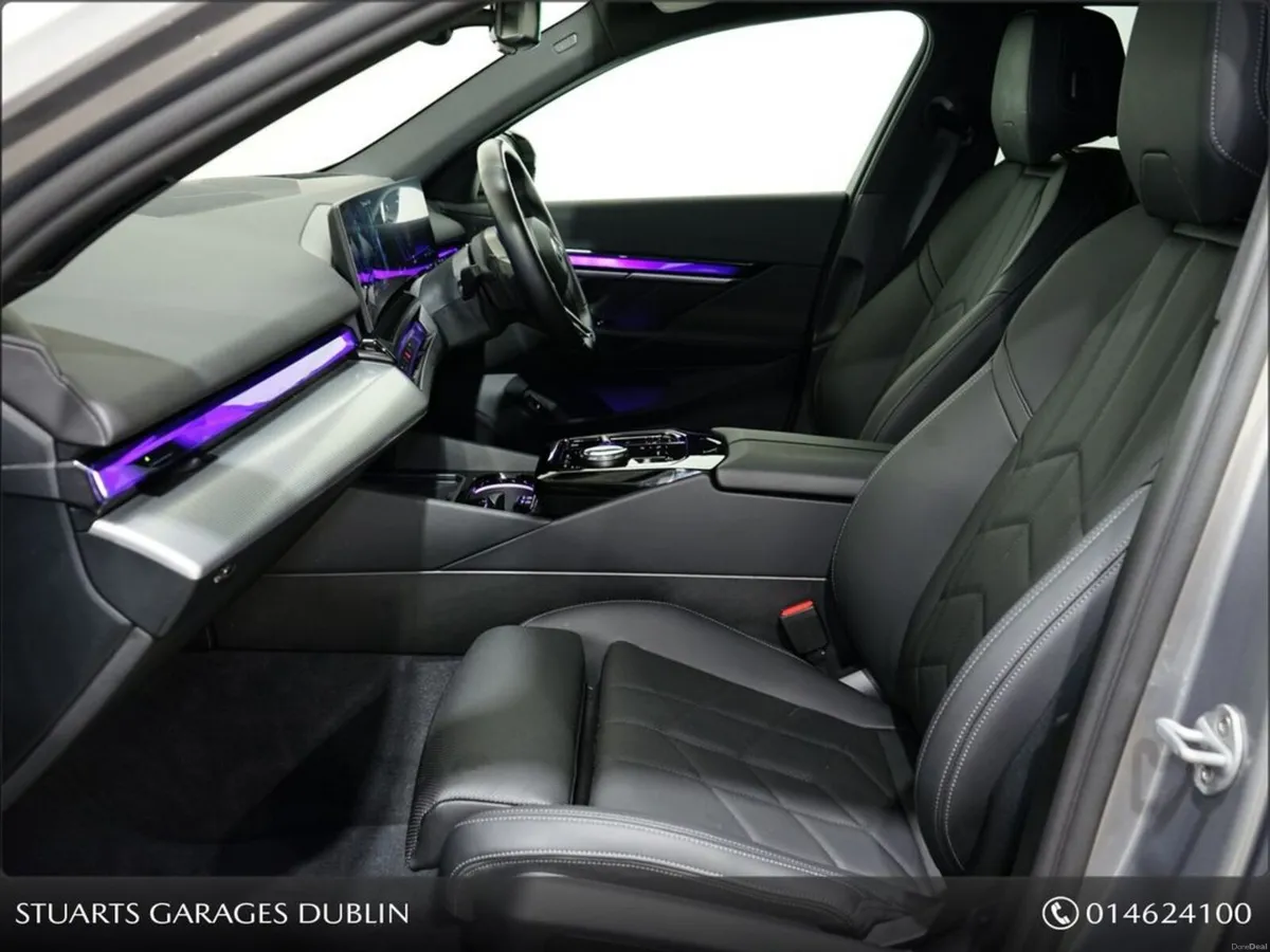 BMW 5-Series 530E TOURING M-SPORT: COMFORT PACK, T - Image 3