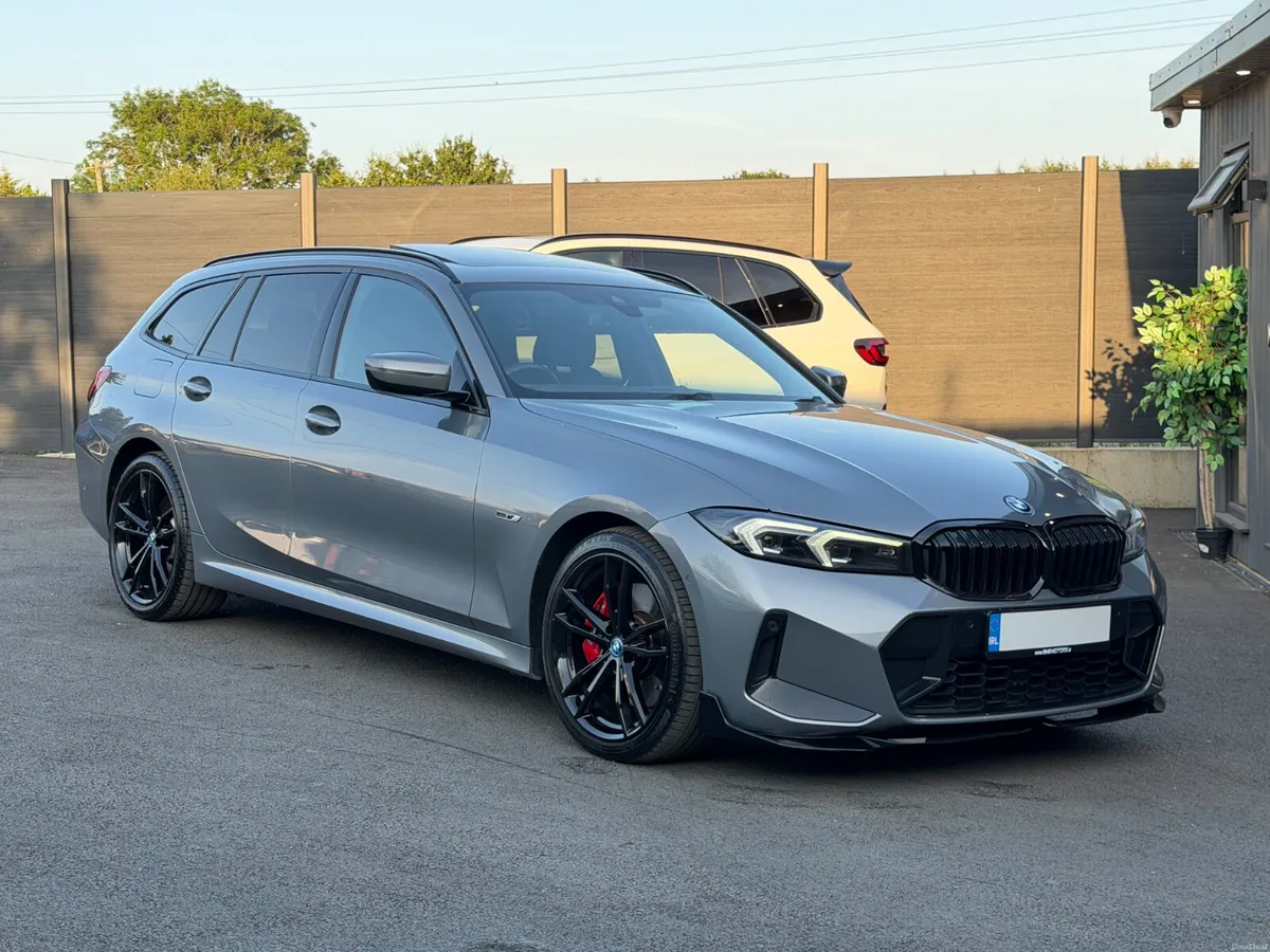 2022/222 BMW 330E MSPORT TOURING LCI - Image 1