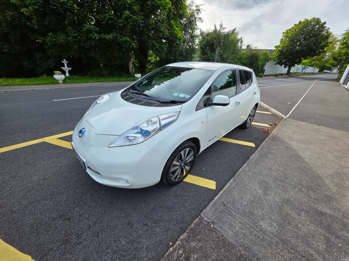 Nissan Leaf 2015 \ Low Mileage \ New NCT - Image 2