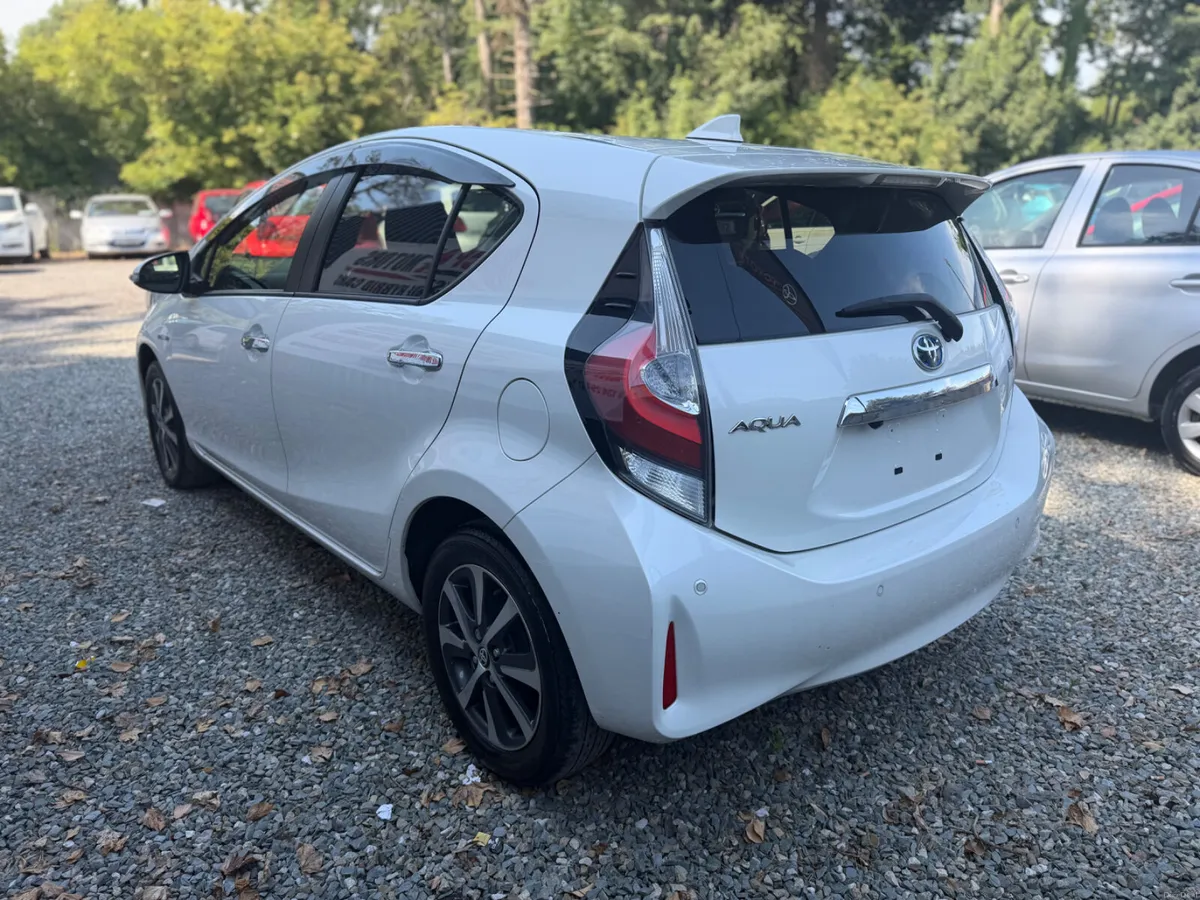 Toyota Aqua 2019 - Image 2
