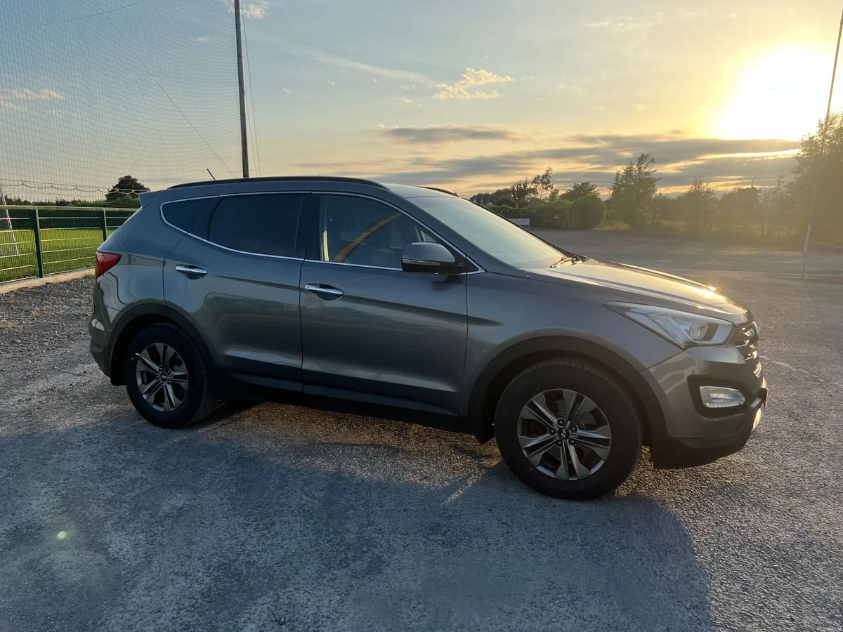 Hyundai Santa Fe 2015 2.2D - Image 3