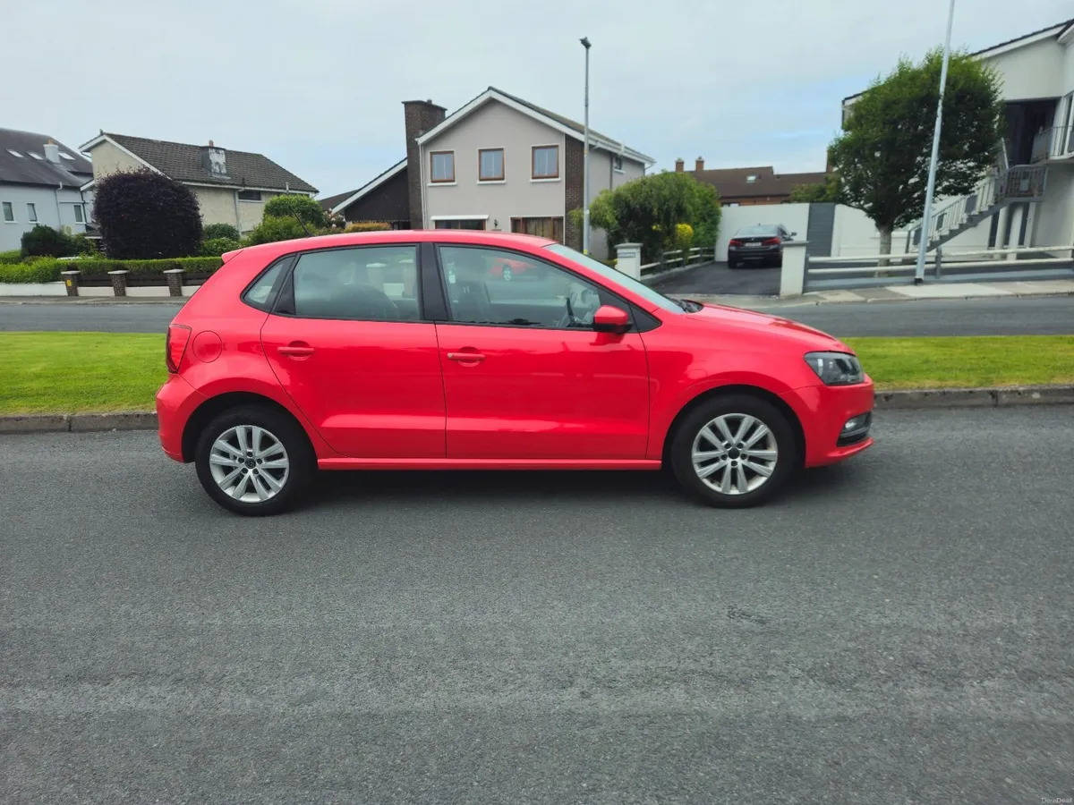 Volkswagen Polo 2015, 1.0L, New NCT - Image 4
