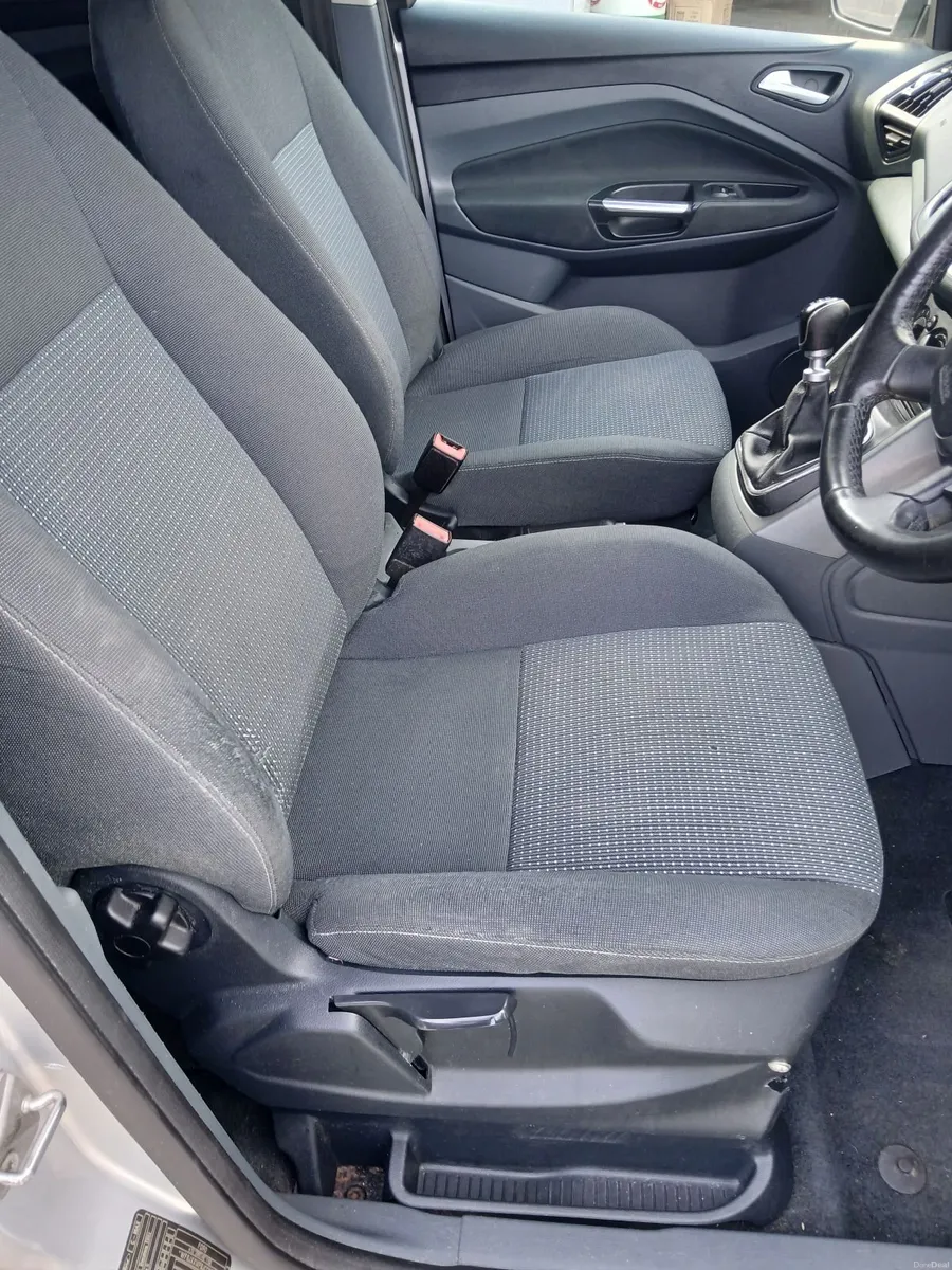 Ford C-Max 2012 - Image 4