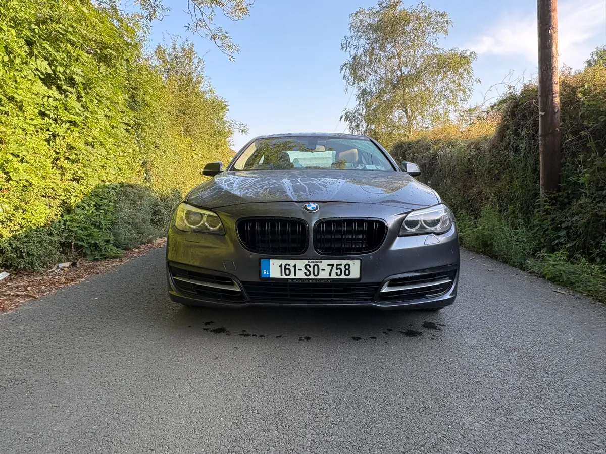 BMW 5-Series 2016 - Image 2
