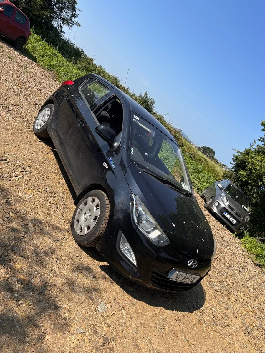 Hyundai i20 diesel - Image 2