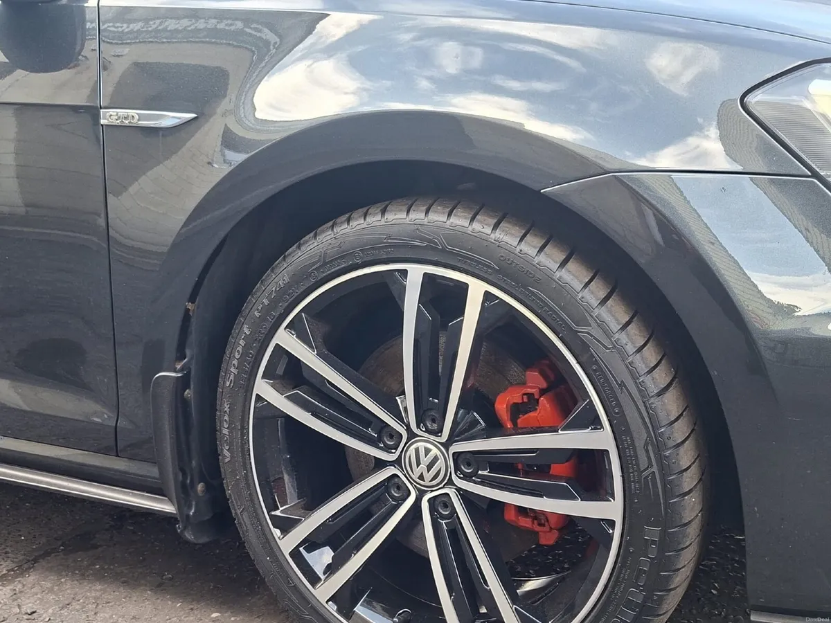 Volkswagen Golf 2014 - Image 4