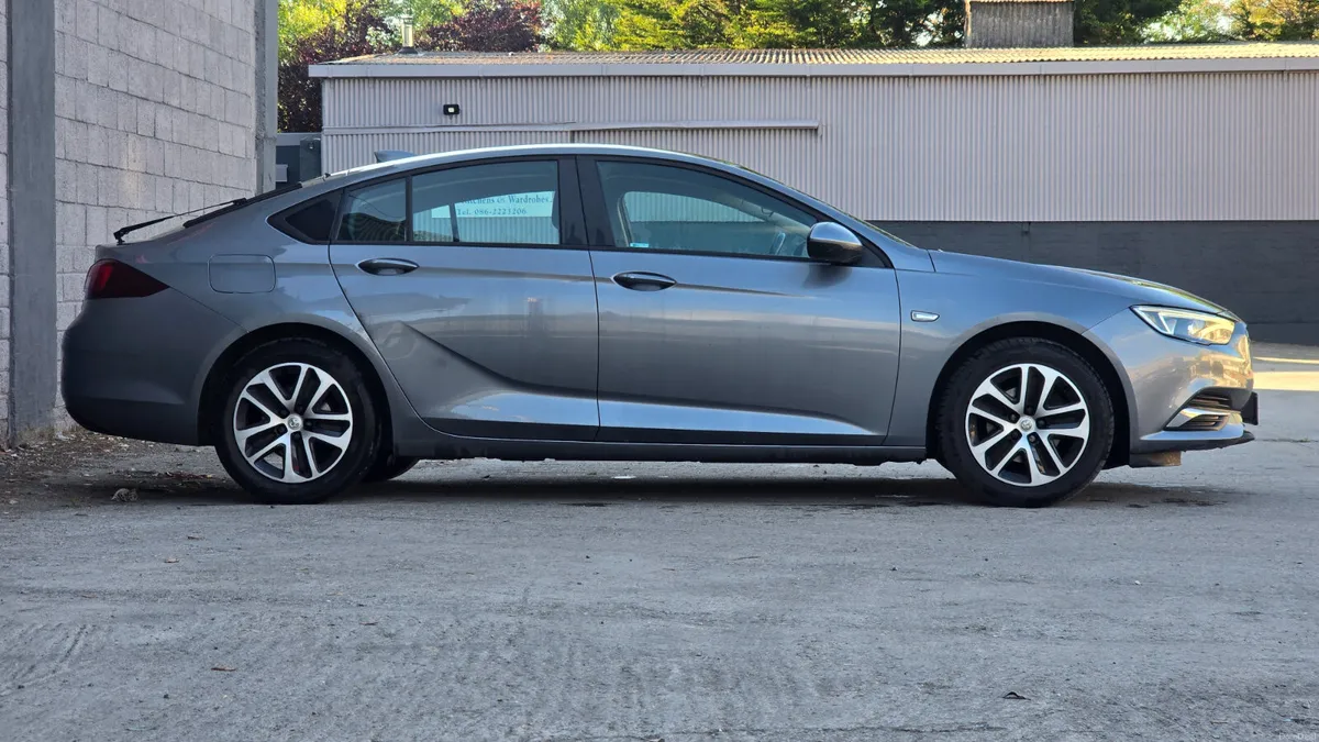 2017 Opel Insignia 1.6 Cdti NEW MODEL - Image 6