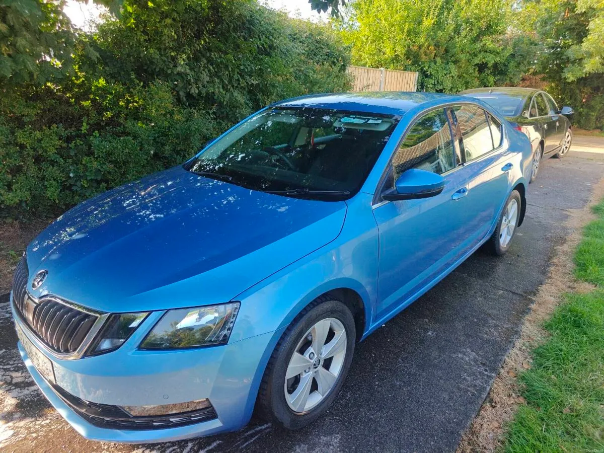 Skoda Octavia 2017 - Image 2
