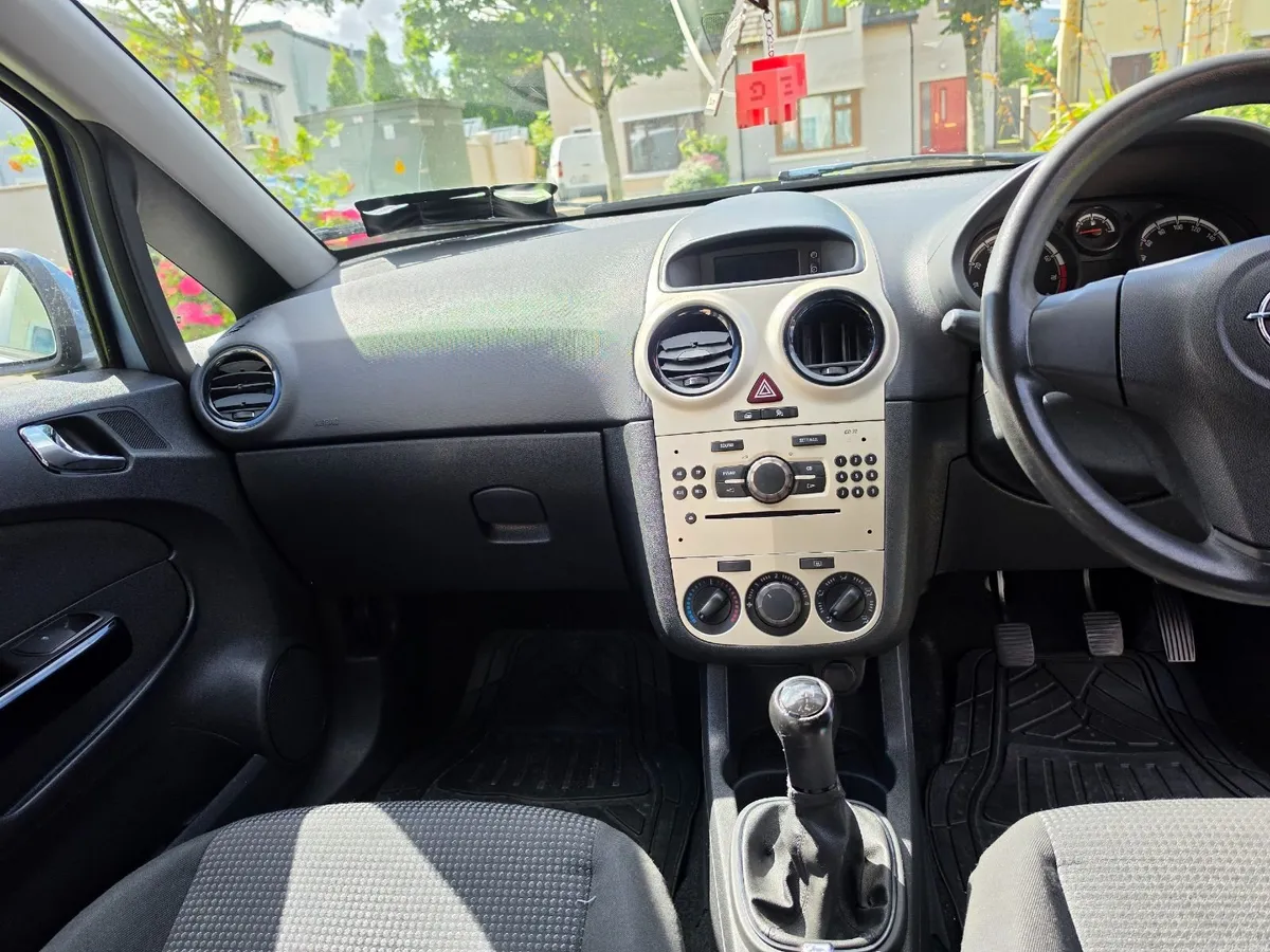 Opel Corsa 2007 260,000km - Image 5