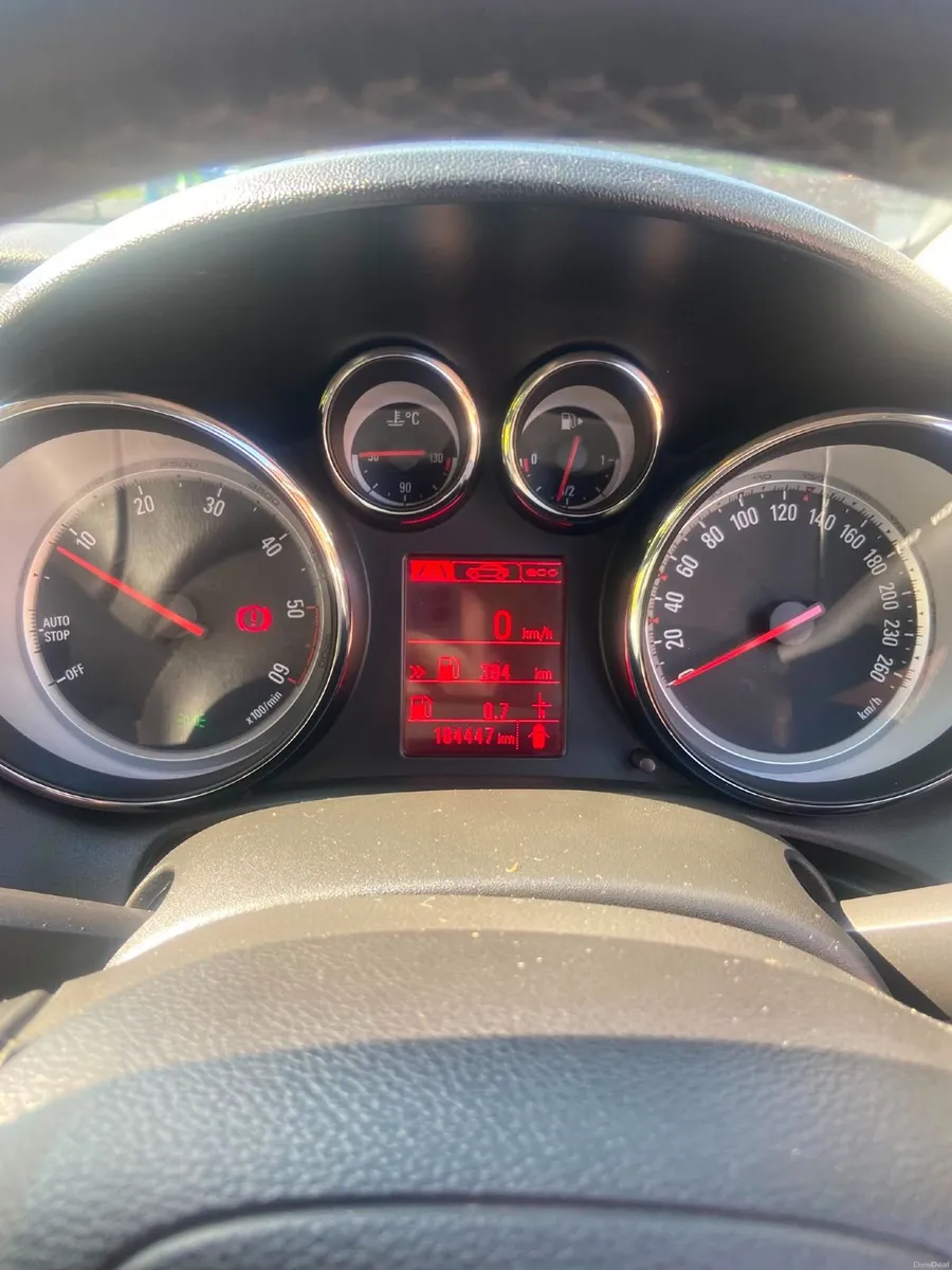Opel Astra 2015 - Image 4