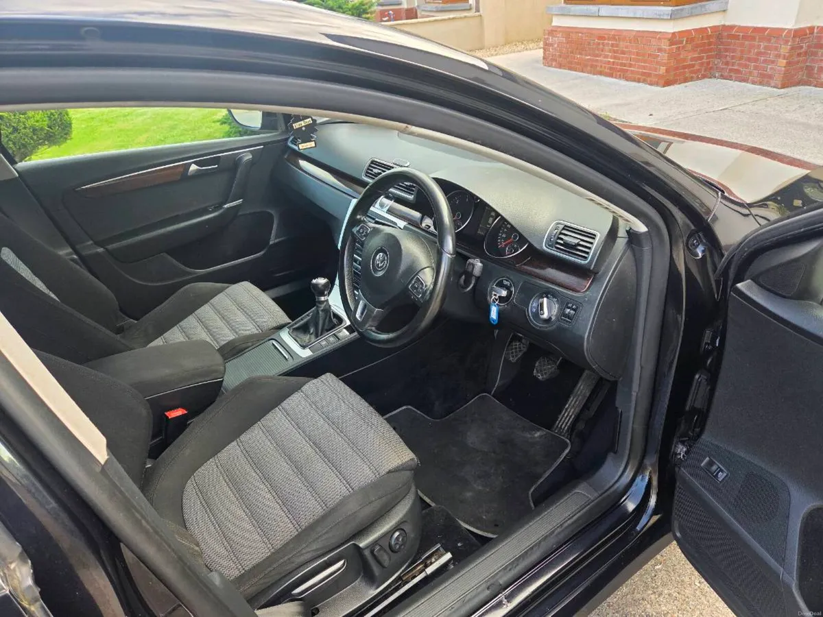 2012 VW passat 1.6 diesel new nct - Image 4