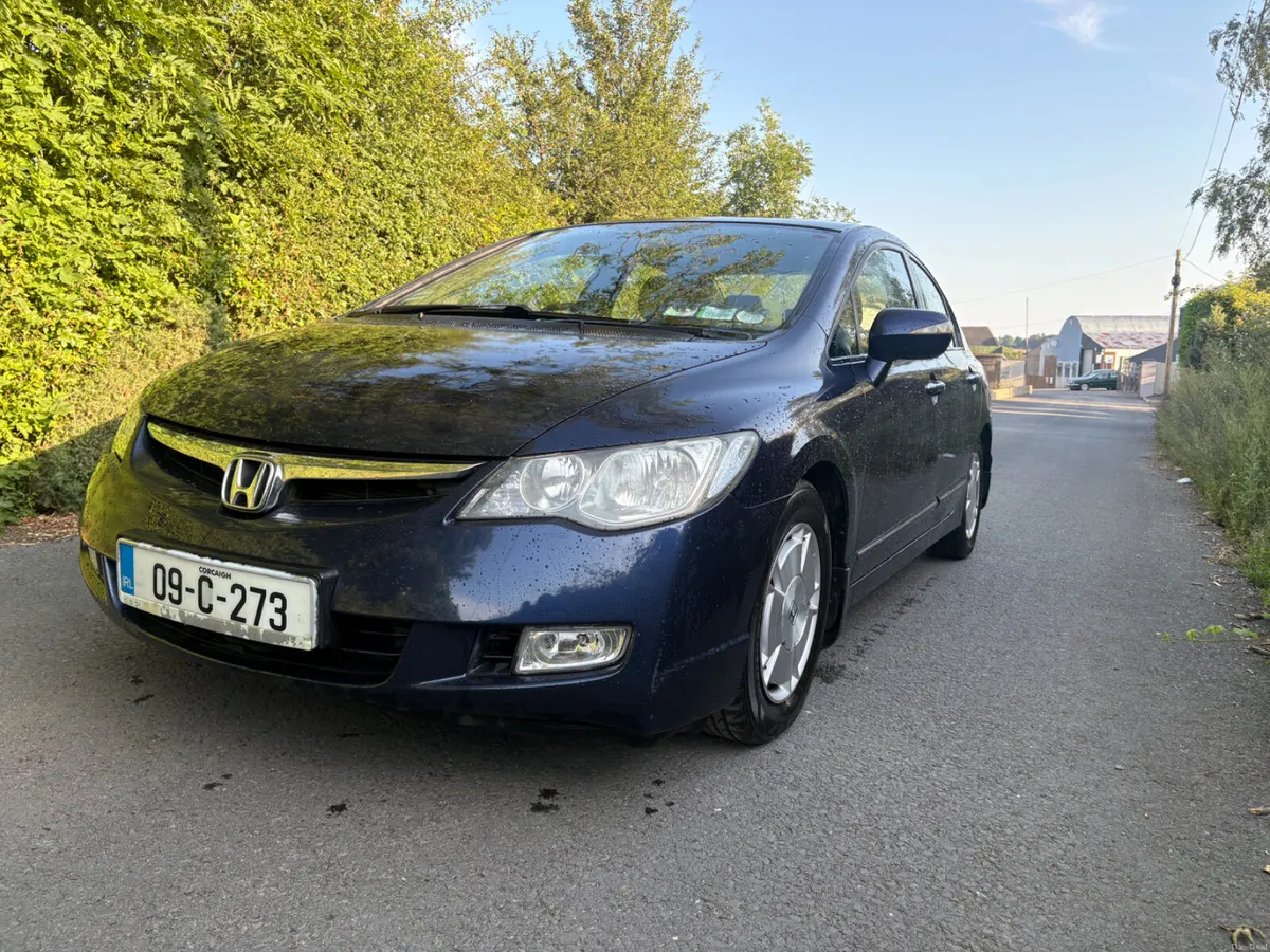 Honda Civic 2009 - Image 2