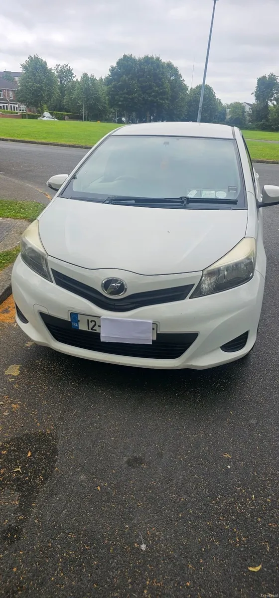 Toyota Vitz 2012 - Image 2