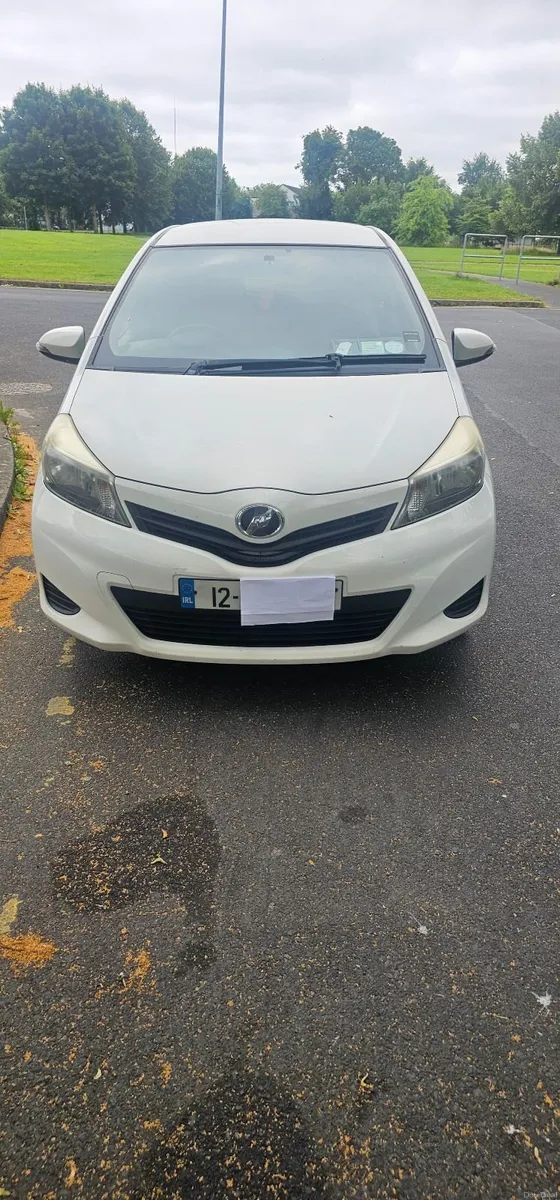 Toyota Vitz 2012 - Image 5